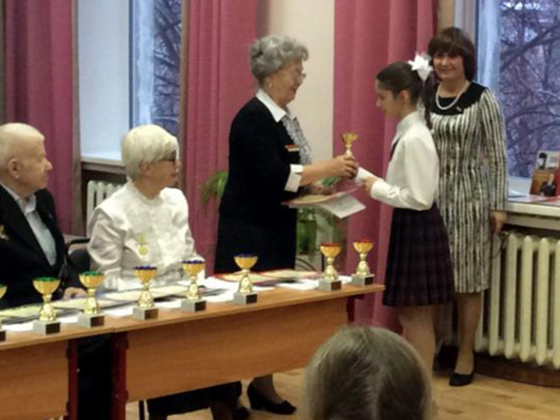 ������� ���������� �������� � 1590 �������� �� �������� ��������� ������� ������ ����� �����