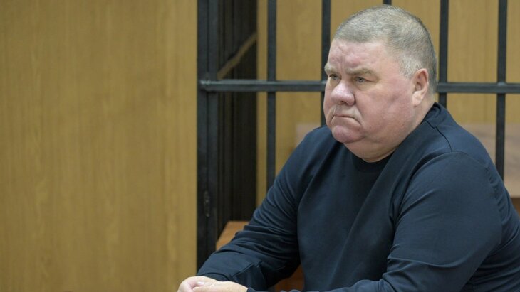 Суд взыскал более 24 млн рублей с генерала Шестерова за хищения в парке "Патриот"