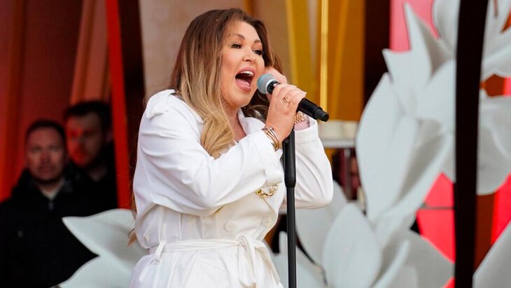 ������ ������� �������� ������������ ���� � ������ � ������������ � ��������