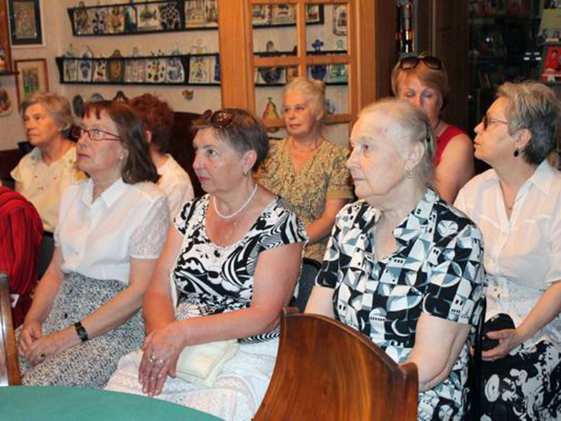 ������ ������ ������� �������� �� ��������� � �����-�������� ��������� ����� �.�.��������� - �.�.�������