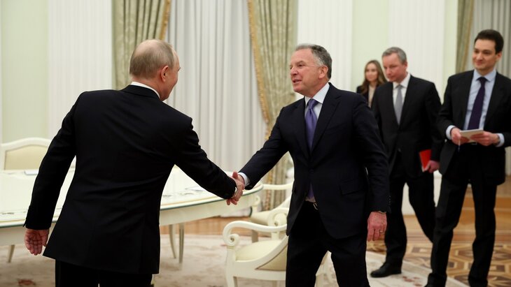 ������ ������ ������� ������ � �������� ��������������