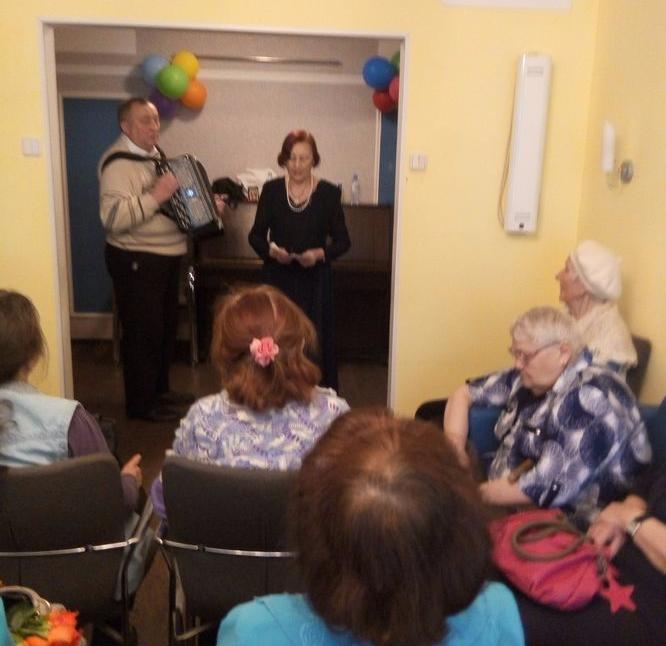 �������� ������ �������� �������� 80-����� �� ������ ������