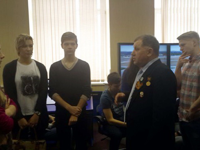 �������� �������� �1590 ������ ������� �������� � ���� ��