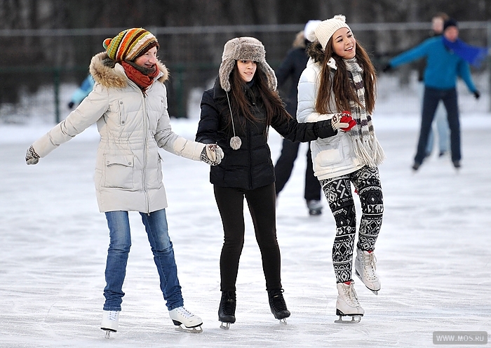 ��������� 2 ����� � ������������� �����