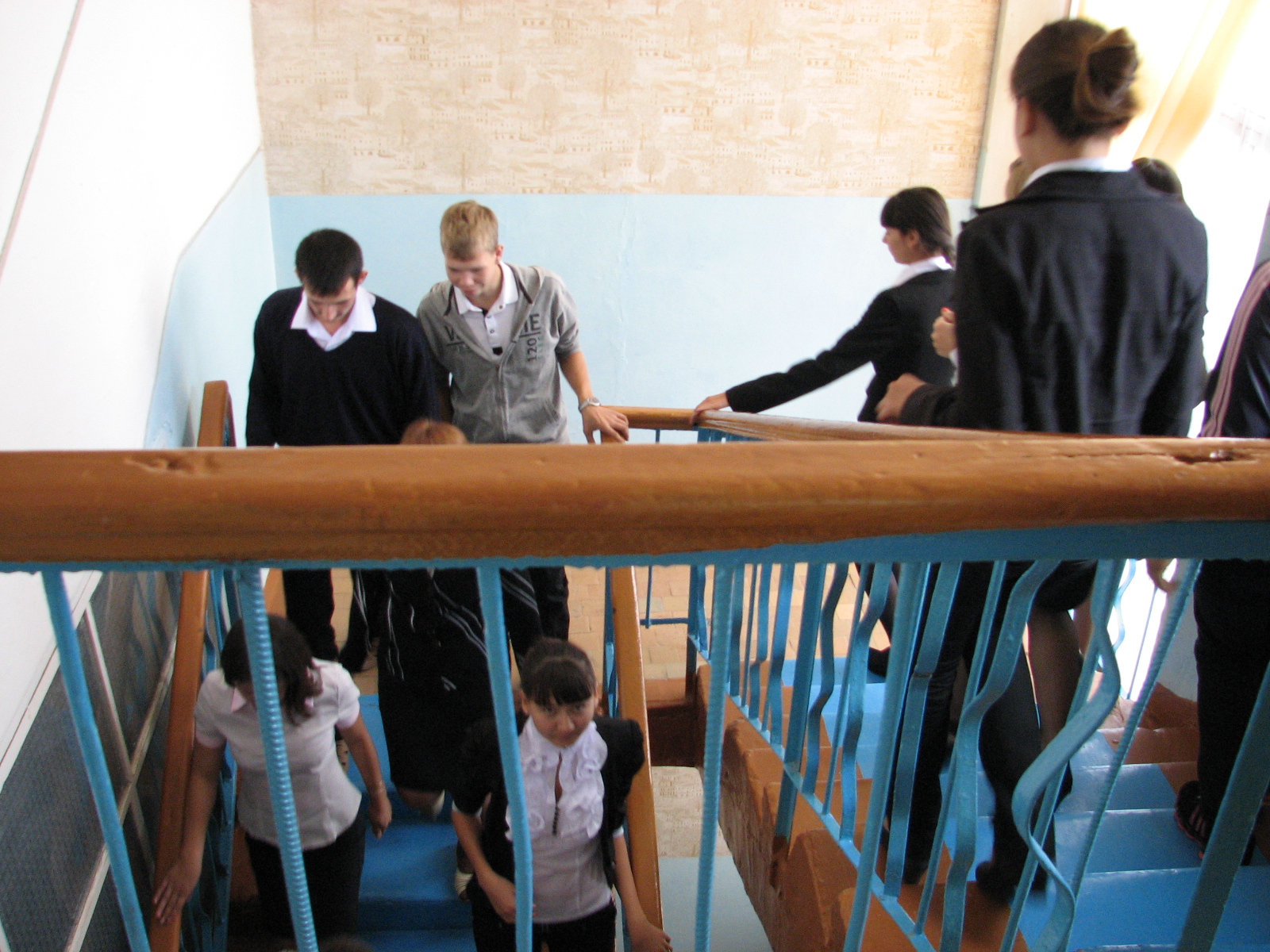 ����� 700 ������� ������������ �� ���������� � ���