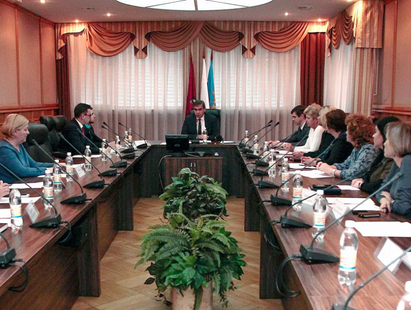 ���� ����������������� ��������� � �������� ��������������� ������� �� ������� ����� � ���������� ��� 