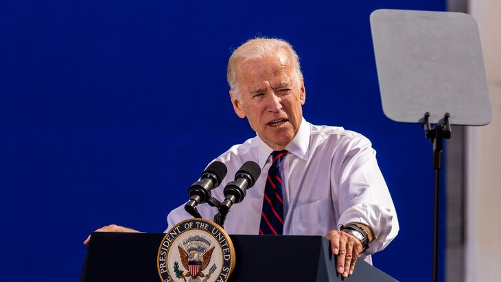 ������ ������� ���������� �� ������ � ���� �� �����-����������� �� �������