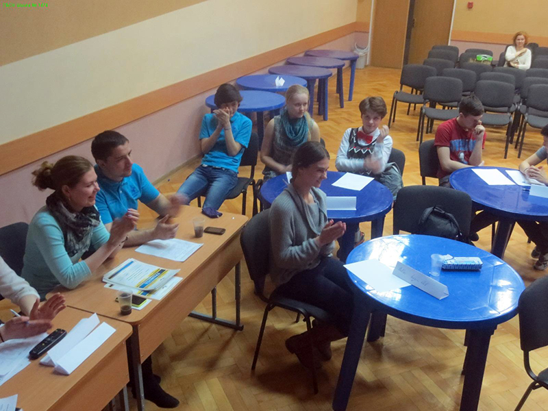 � ����� �1474 ������ �������� ������ �� �������  "Young and Curious" � �������� � ��������������