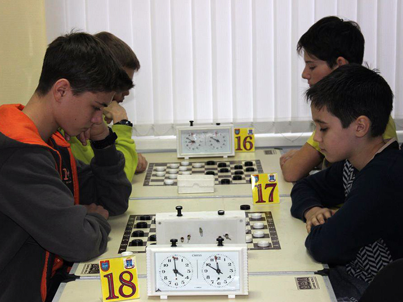 ��������� ������ ������� ������ ������ ����� � �������� ������������� �� ������