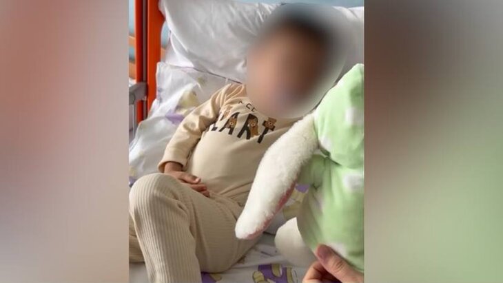 Пострадавший в Шереметьево ребенок начал самостоятельно питаться