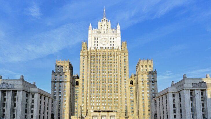 МИД призвал россиян учитывать обстановку перед поездкой в Азербайджан