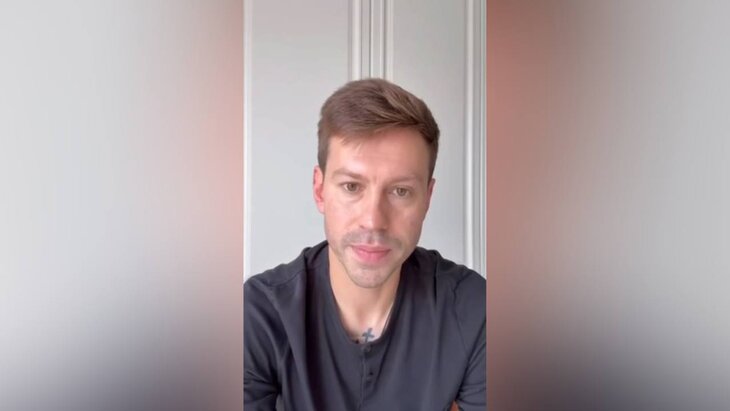 Футболист Смолов принес извинения за драку в кафе