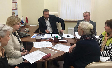 Павел Поселенов провел встречу с жителями ЗАО