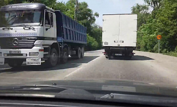 На западе Москвы действуют новые правила проезда грузовиков На западе Москвы действуют новые правила проезда грузовиков