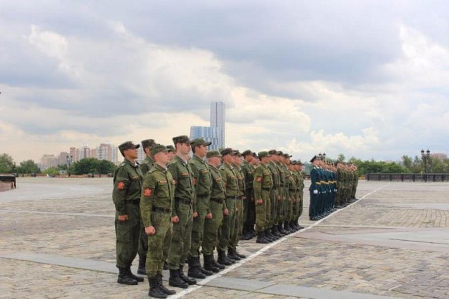 Сухопутные войска учебные центры. Сухопутные войска РФ учебный центр. ПВО В Москве сейчас.