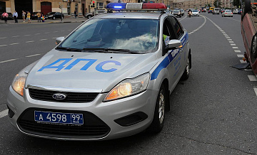 Авто сбило пешехода в районе 3-й Черепковской улицы Авто сбило пешехода в районе 3-й Черепковской улицы