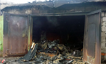 В районе Ново-Переделкино два человека погибли в огне 